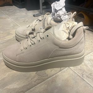 Zara canvas tan sneakers - 7 1/2